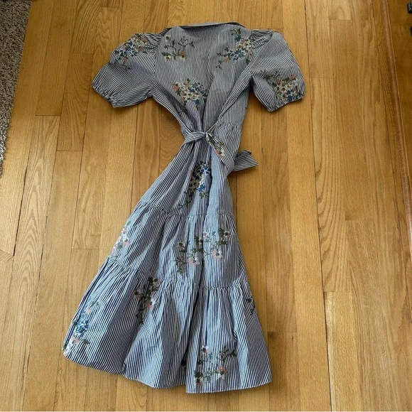 Veronica Beard Eunice Shirt Dress Blue White Stripe Floral Embroidery Sz 8 - Picture 5 of 5
